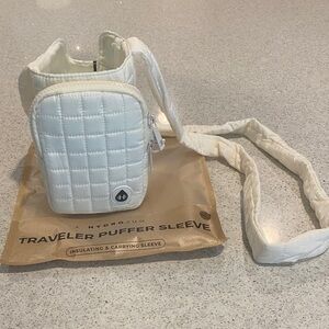 HydroJug Quilted Puffer Sleeve